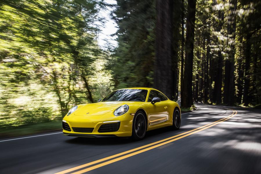  Porsche 911 Carrera T Coupe (991) 2018 года  (NA) (фото 1 из 40)